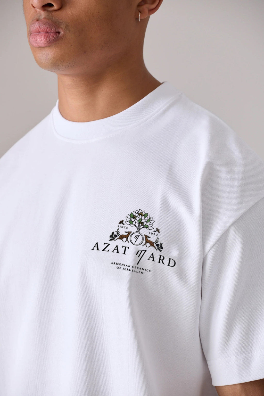 WHITE BALIAN T-SHIRT